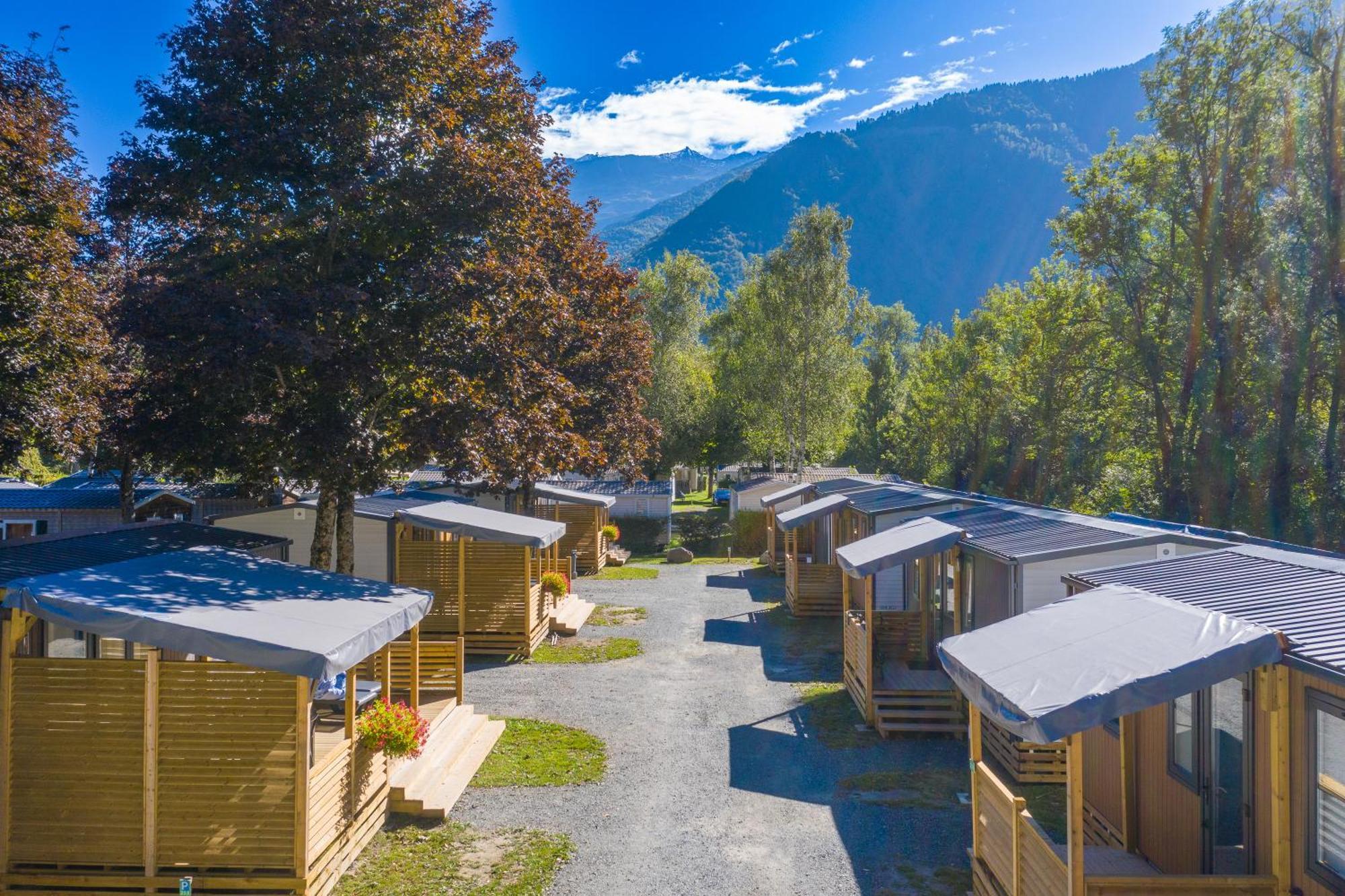 Le Bourg-dʼOisans Camping Rcn Belledonne מראה חיצוני תמונה