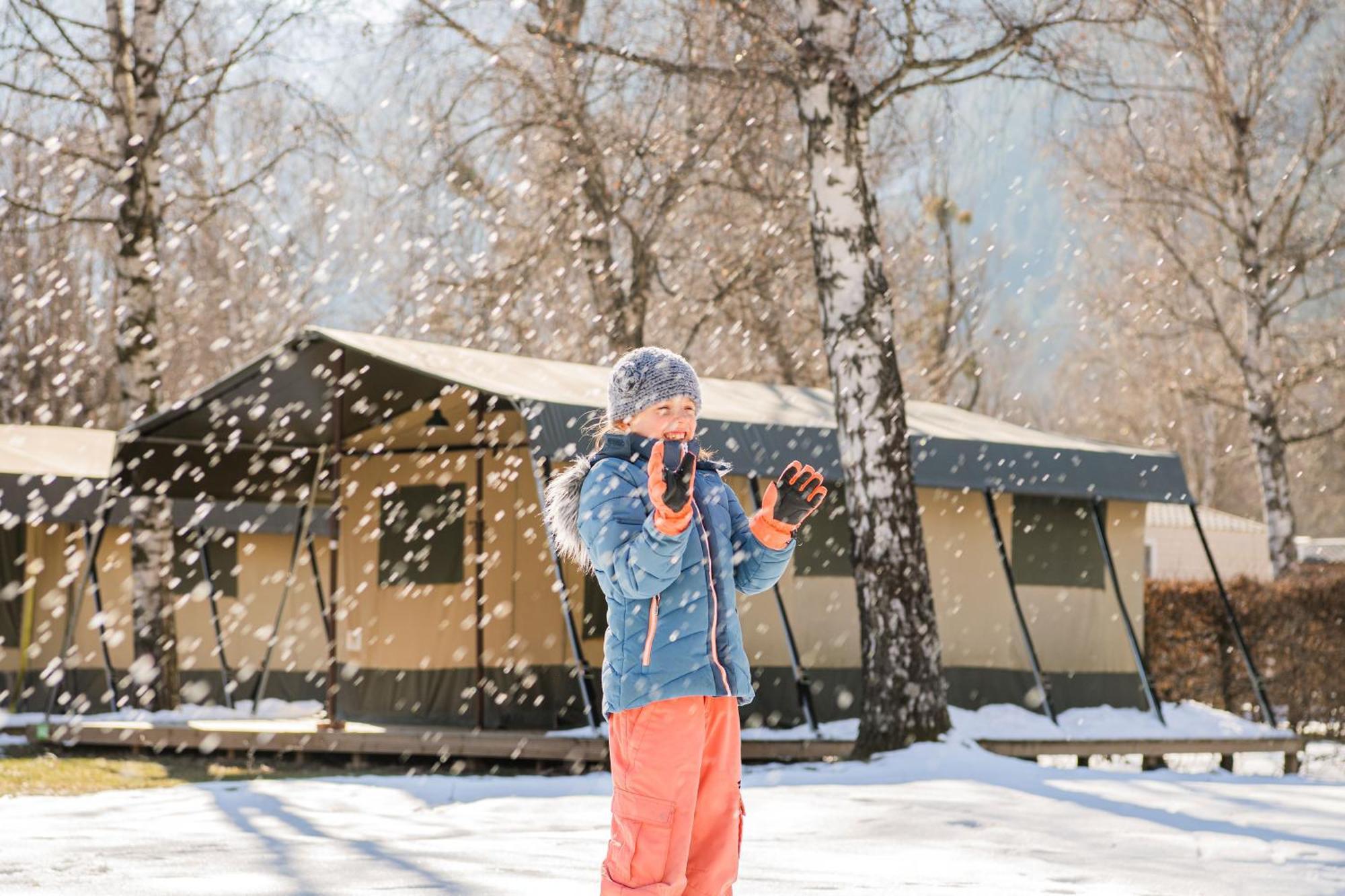 Le Bourg-dʼOisans Camping Rcn Belledonne מראה חיצוני תמונה
