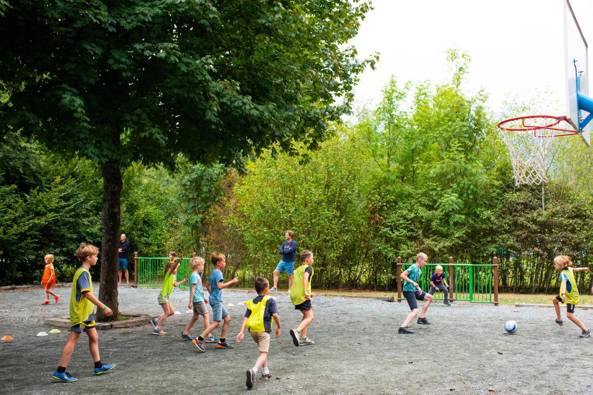 Le Bourg-dʼOisans Camping Rcn Belledonne מראה חיצוני תמונה